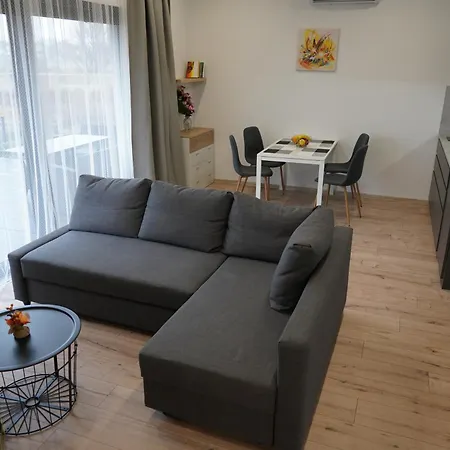 Zuzana Apartman